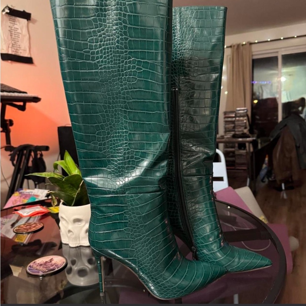 Jeffrey Campbell Green Croc ARSEN-HI High Heeled Boots Size 10